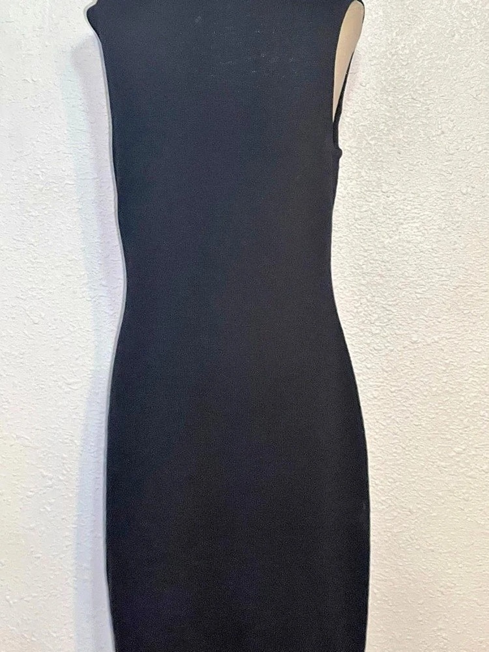 St. John sport black knitted Sleeveless Dress size medium - Picture 2 of 15